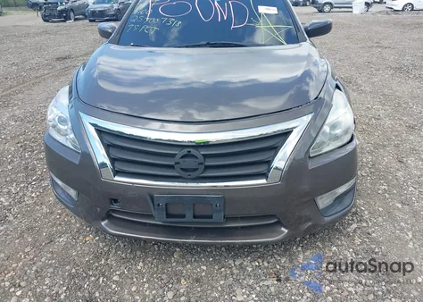 2015 Nissan Altima 2.5 S from USA, damaged, VIN 1N4AL3AP4FC113990